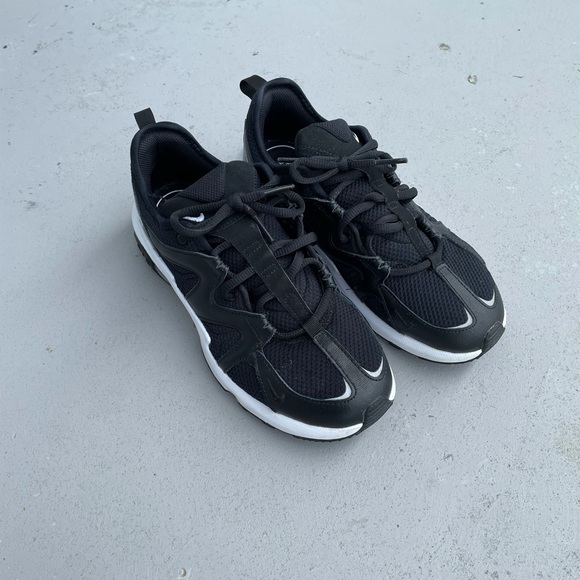 Nike Air Max Graviton for sale. - Picture 3 of 7